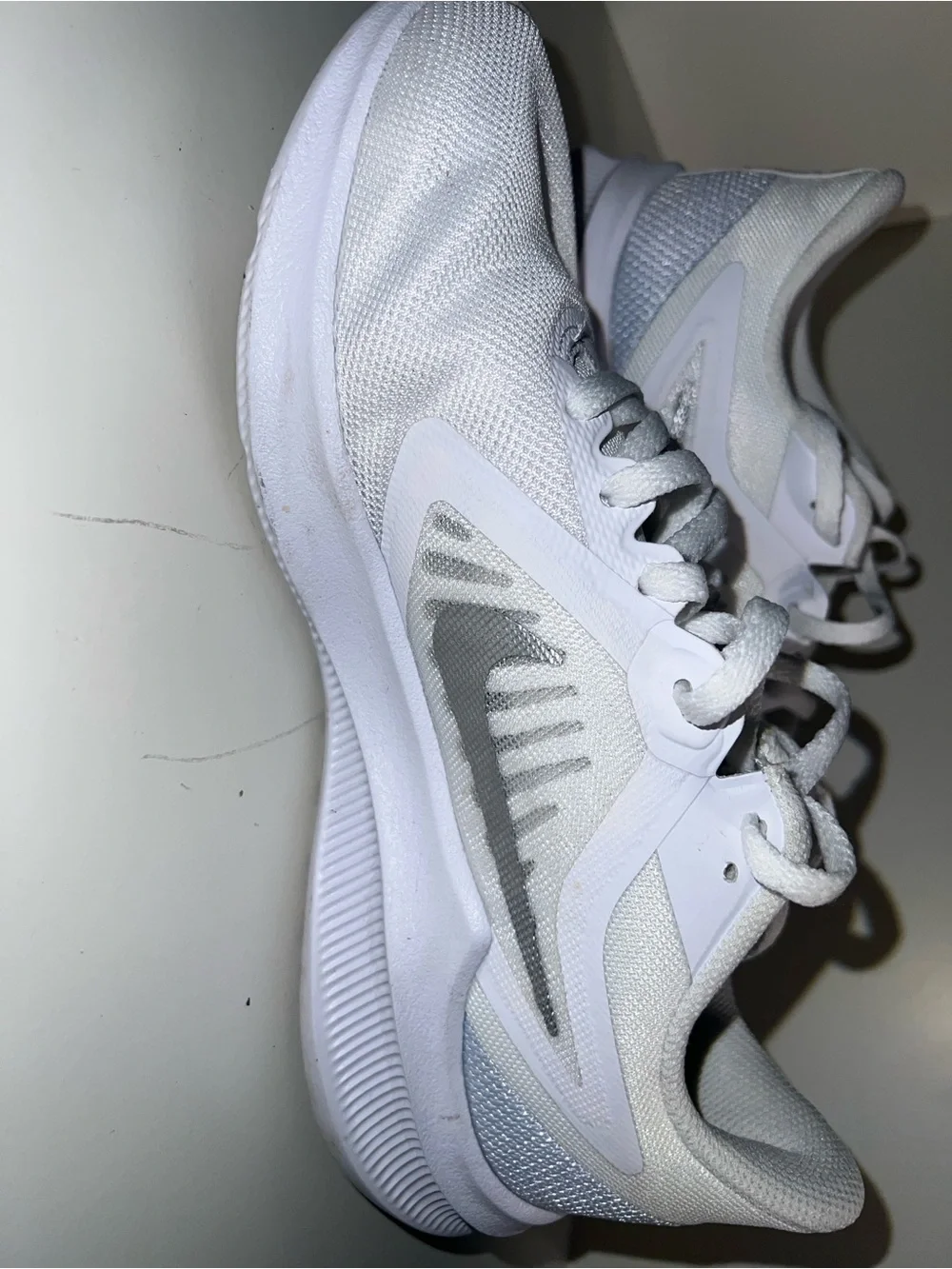 Nike White Men's Athletic Running Sneakers